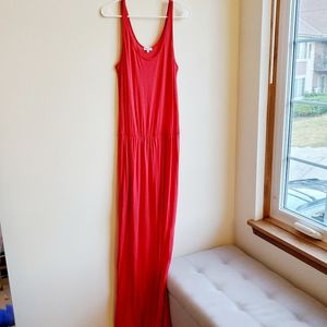 💃 Red Maxi Dress